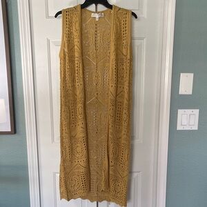 Sleeveless Crochet Long Cardigan